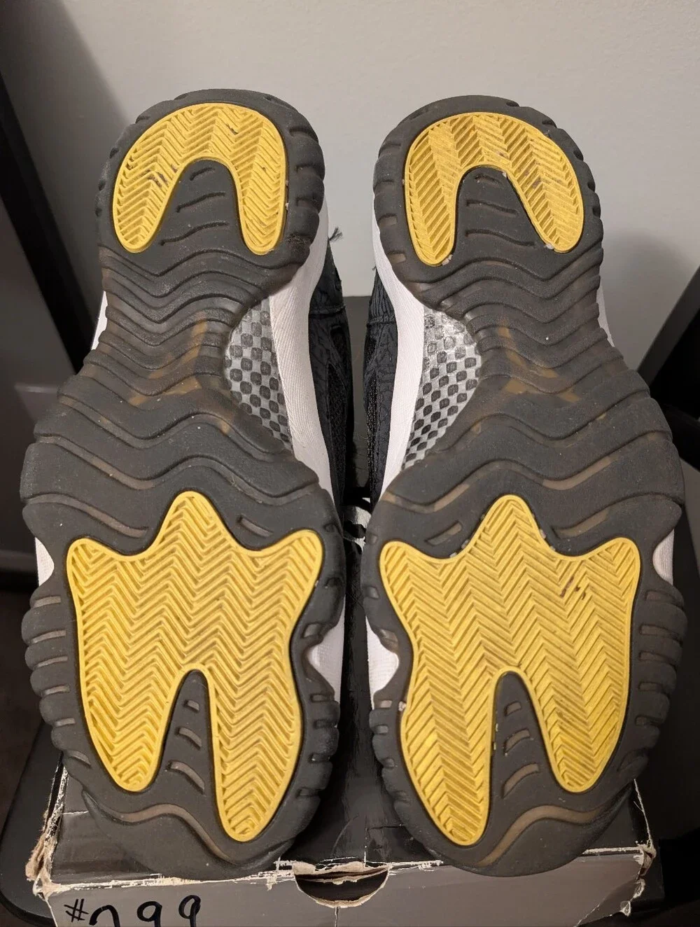 Men's Air Jordan 11 Retro Low Shoes